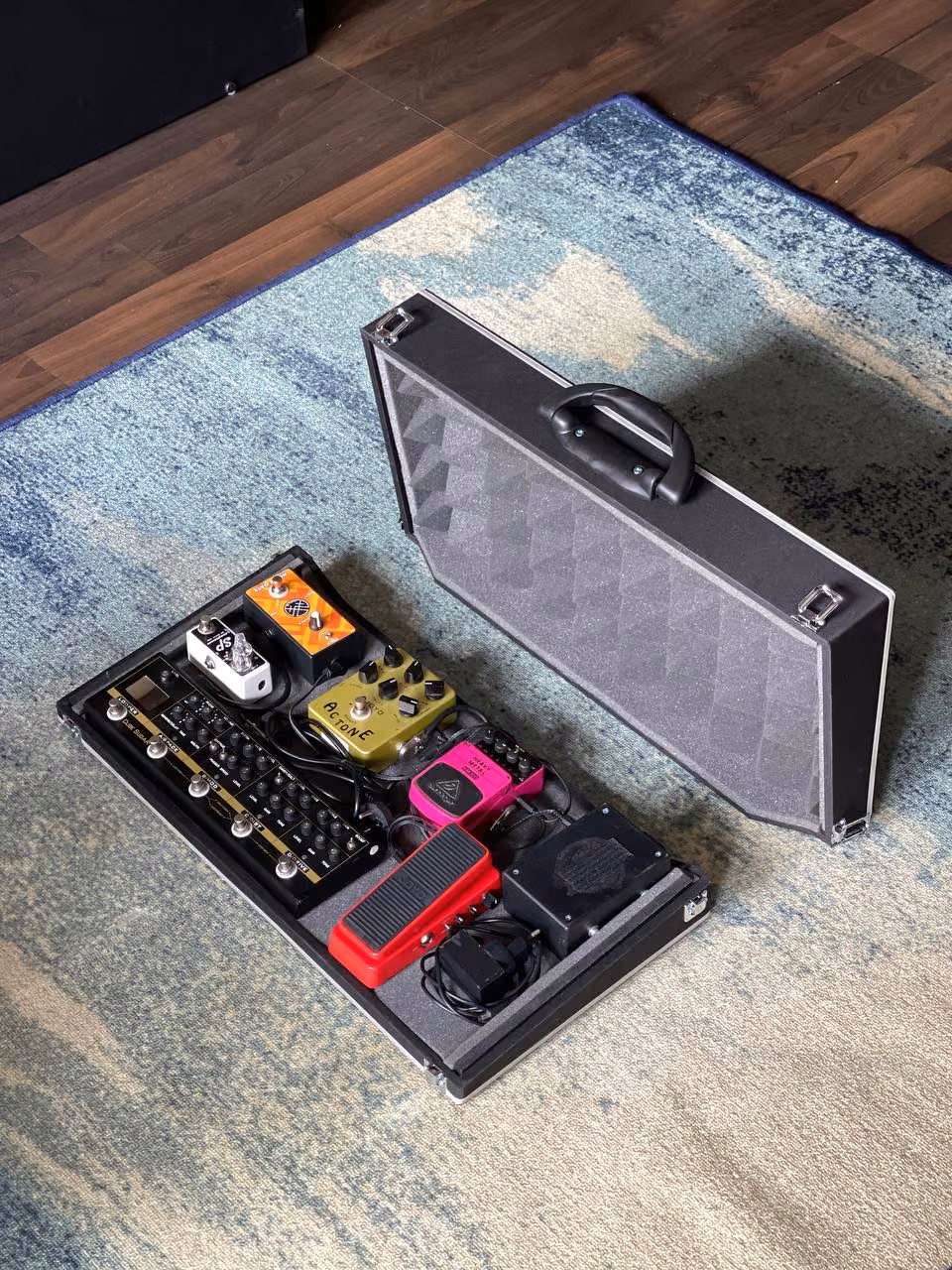 Hardcase — Pedalboard Analog view 4